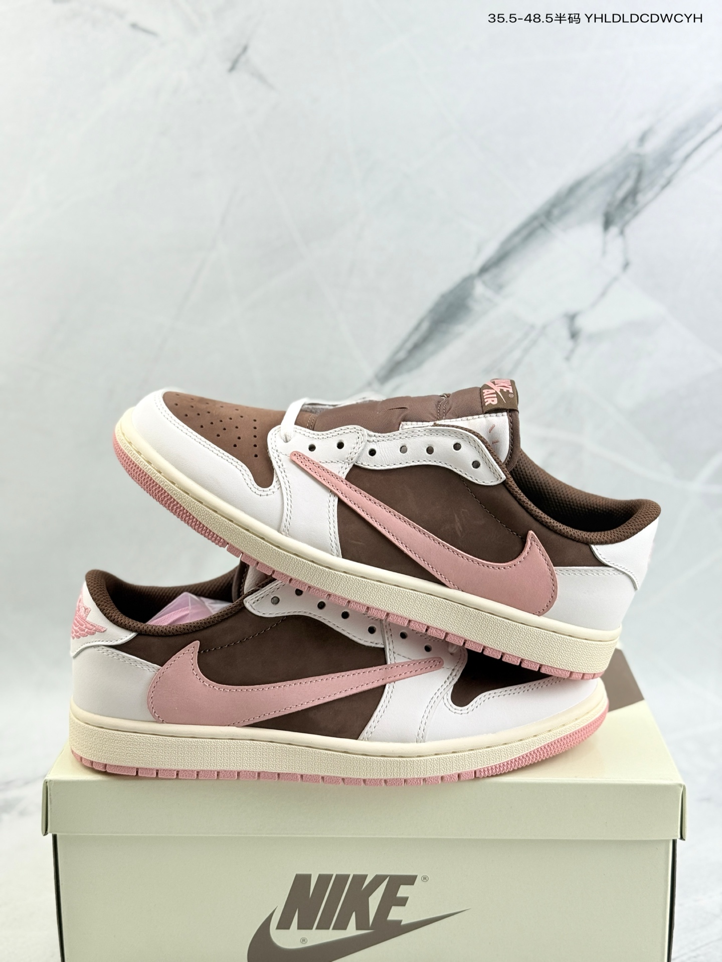 Travis Scott x Air Jordan 1 Low