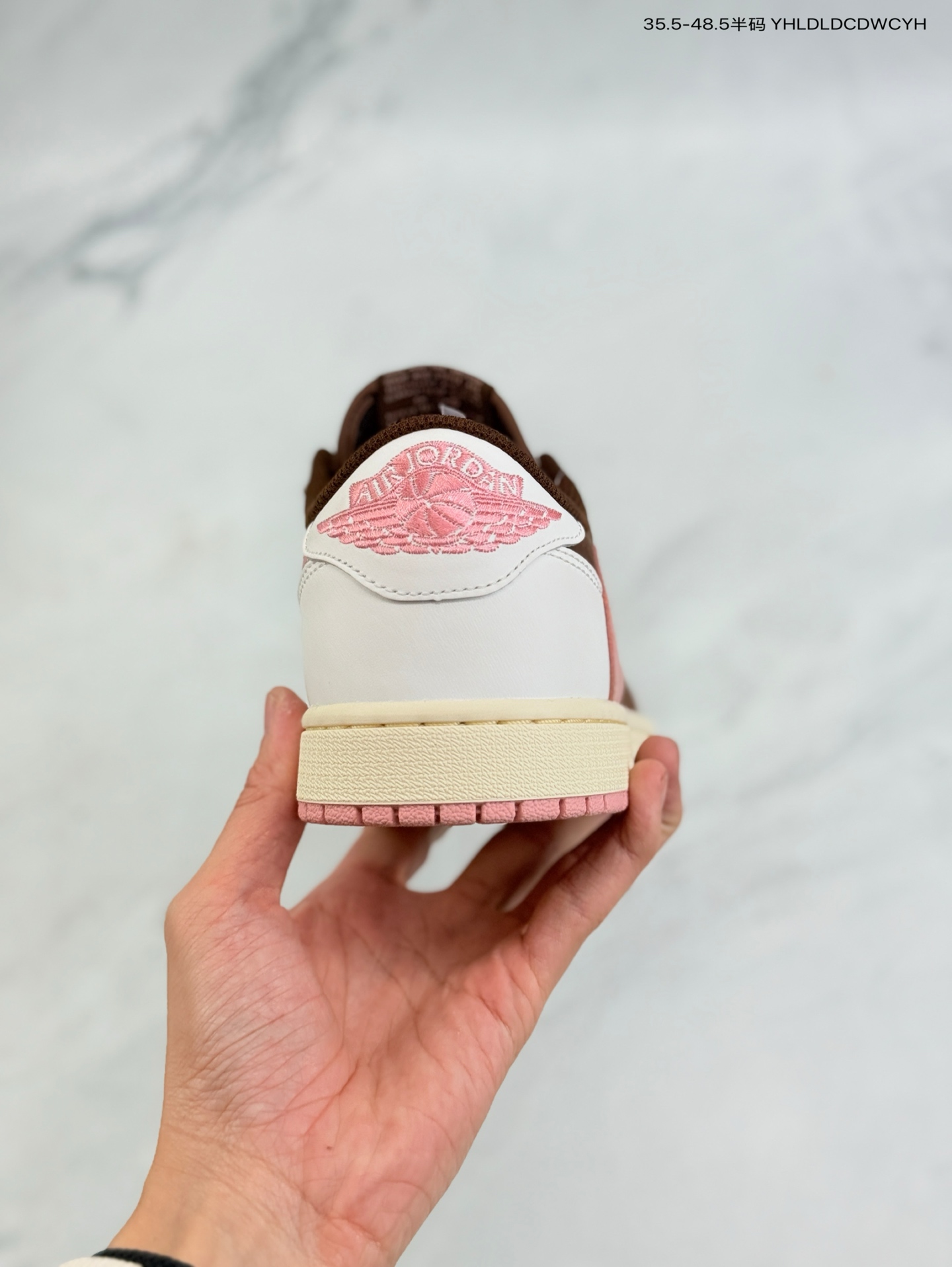 Travis Scott x Air Jordan 1 Low