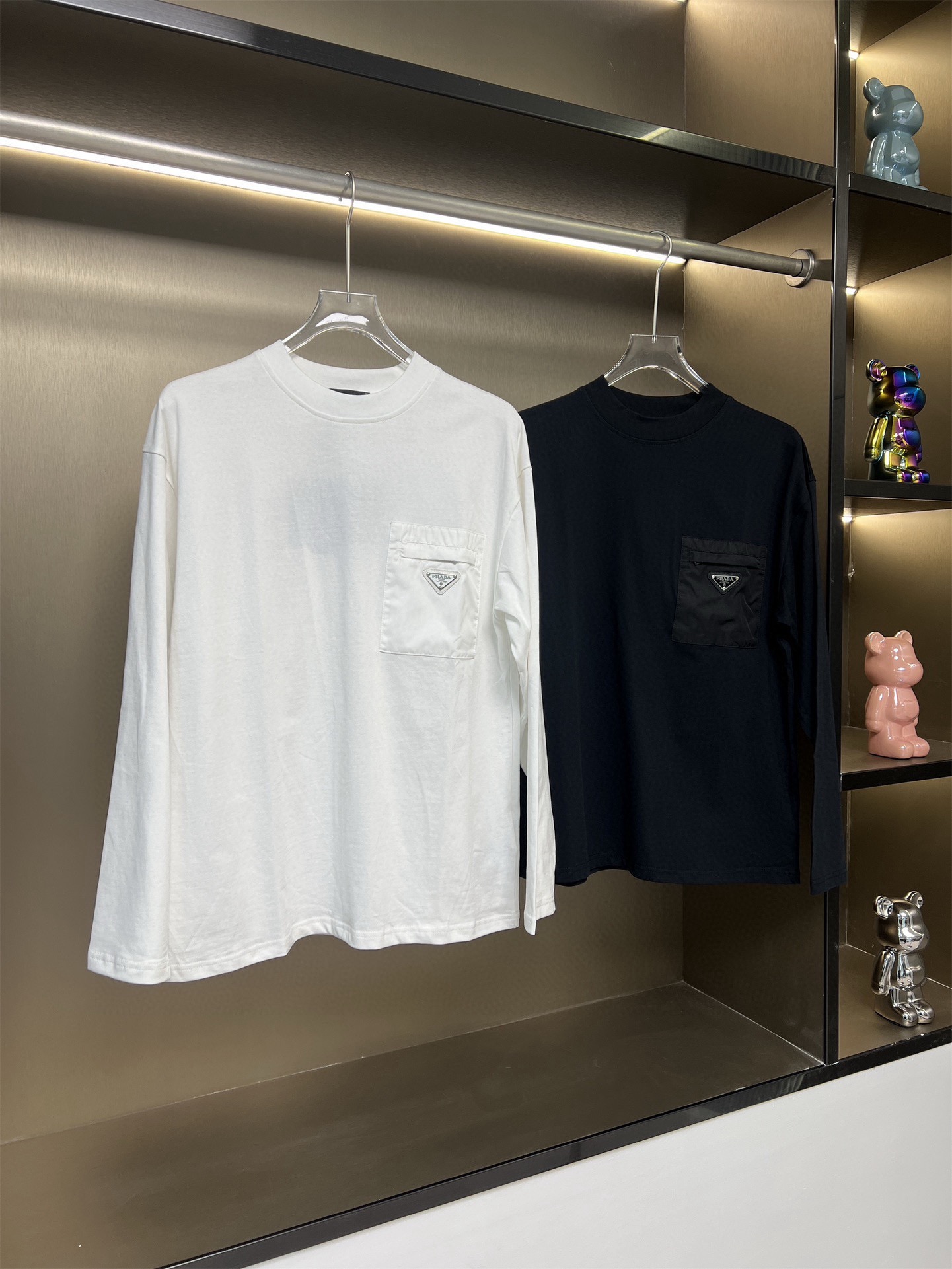 PRADA 2025FW New Pocket Triangle Logo Couple Casual Long-Sleeve T-Shirt