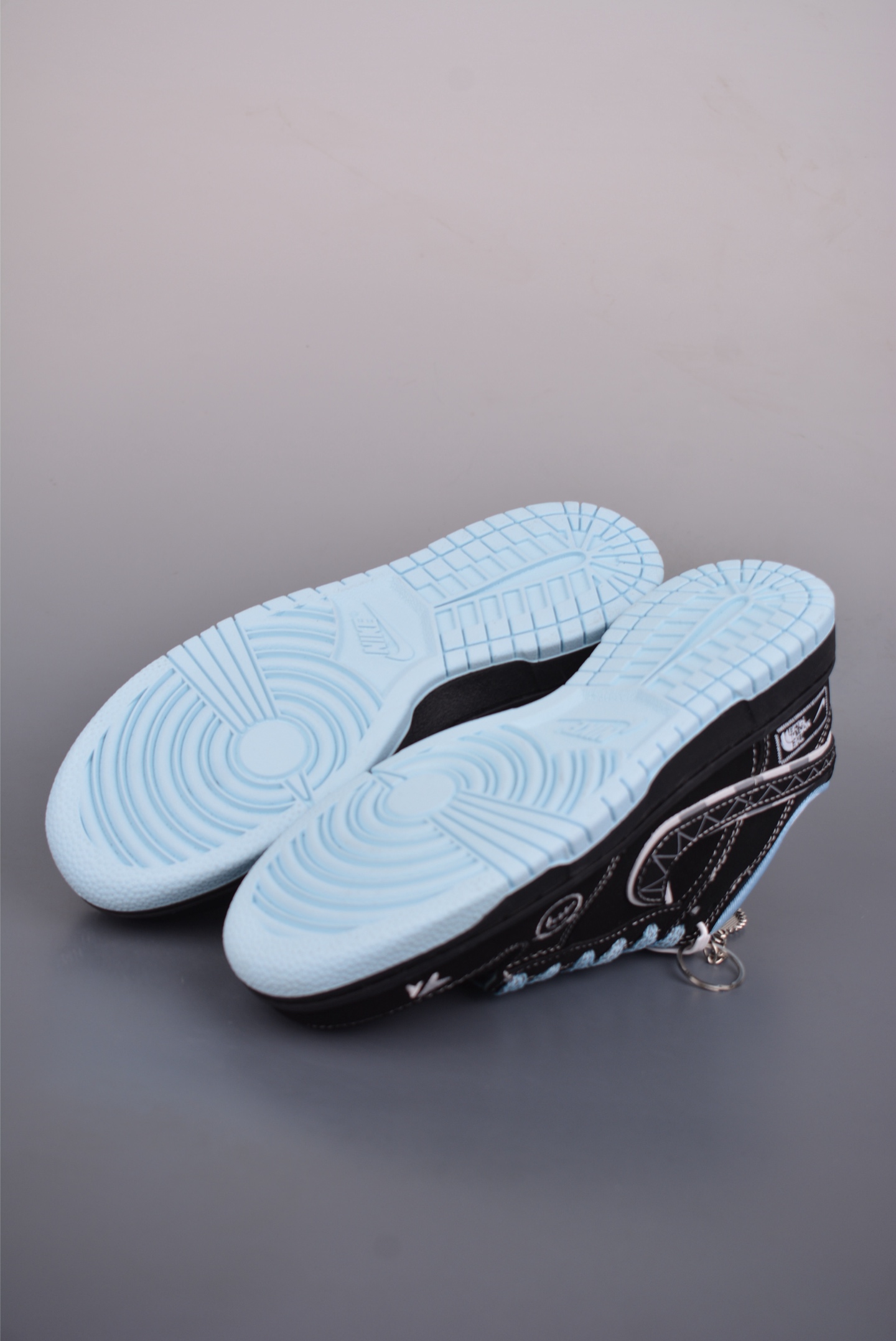 NIKE SB X The THE NORTH FACE Dunk Low Sneakers KK1333 0522226