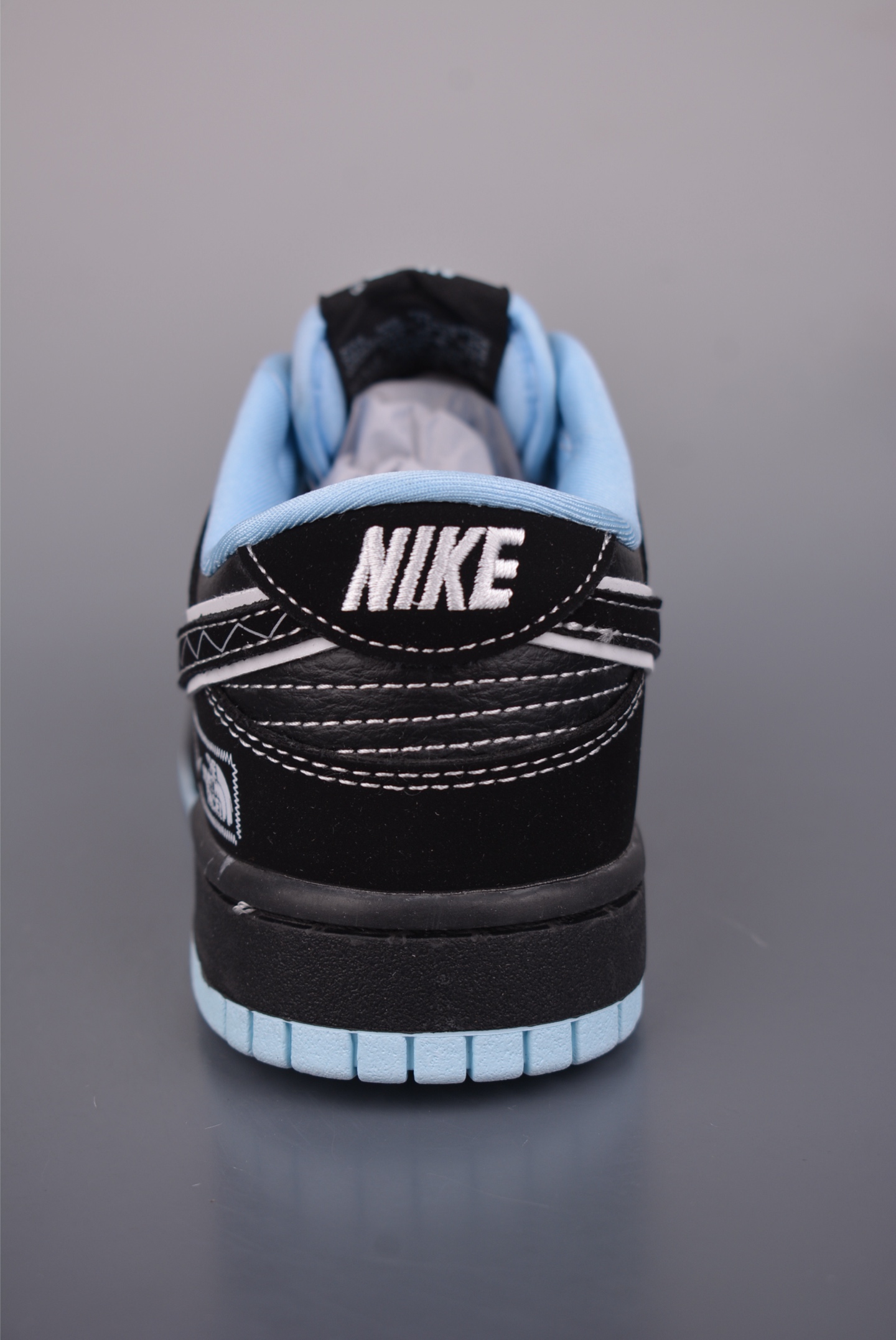 NIKE SB X The THE NORTH FACE Dunk Low Sneakers KK1333 0522226