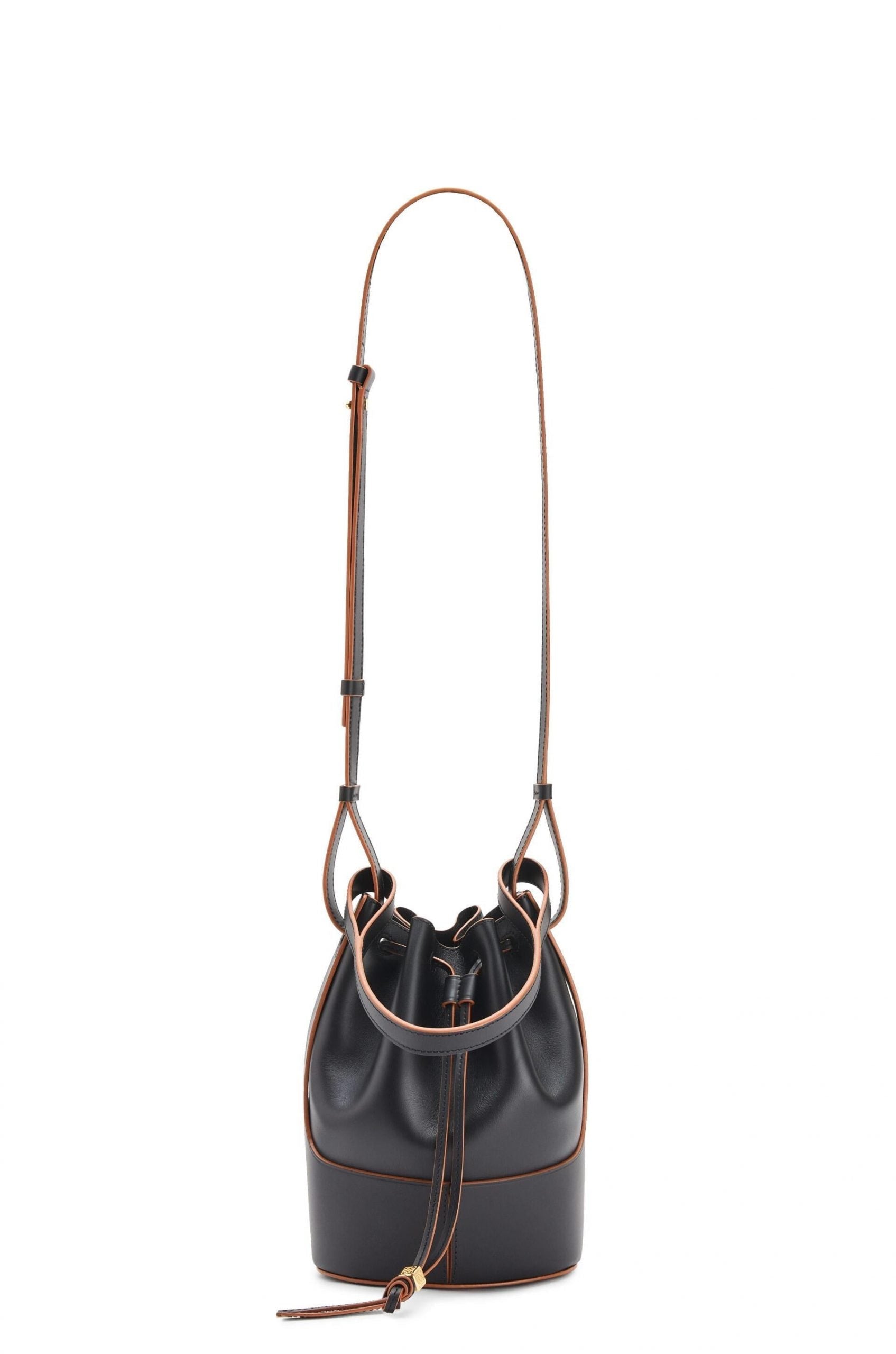 【LOEWE】今田美桜が推す！今季のマストロエベバルーンバッグ