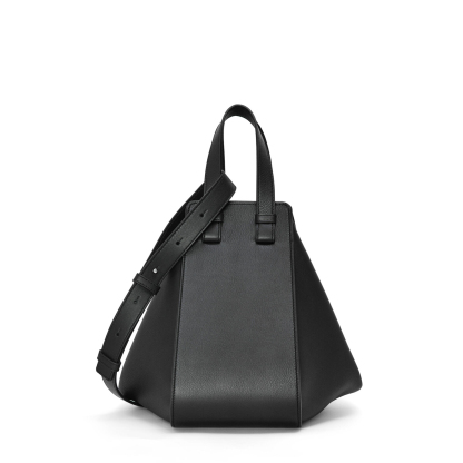 みんなの視線独り占め😍大人気“ハンモック バッグ”から大容量トートが登場