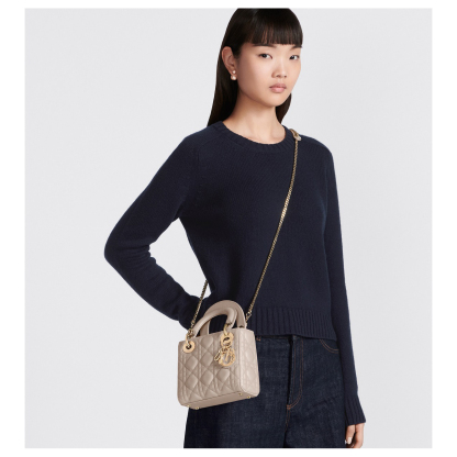 【Dior】Lady Dior バッグ ミニ カナージュ ラムスキン