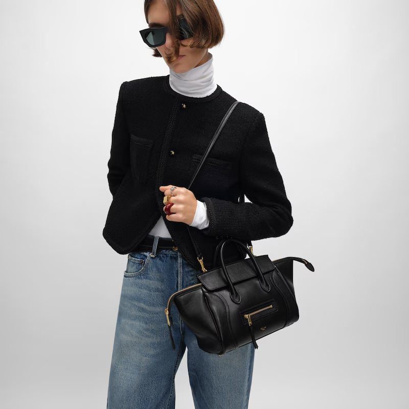 CELINE ミディアムバッグ 上質カーフスキンで仕上げた大人の定番アイテム