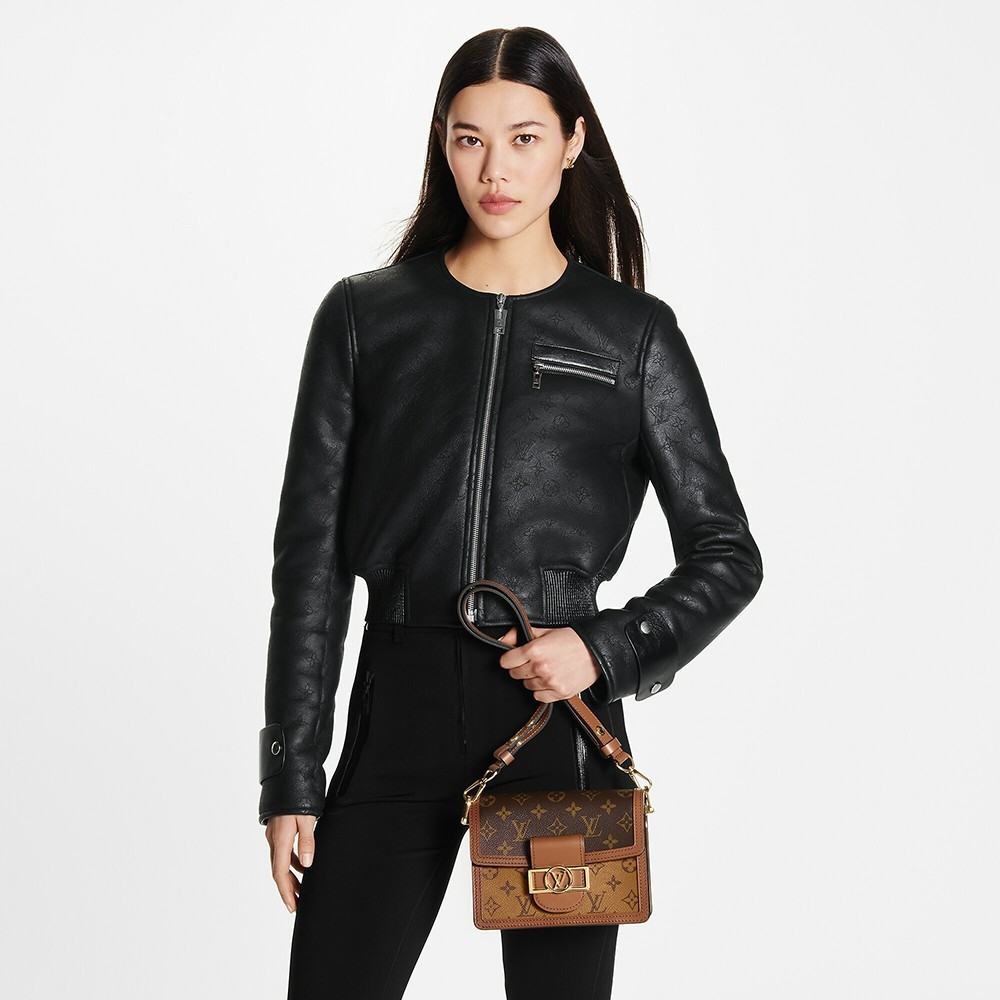 【Louis Vuitton】雑誌掲載！稲沢朋子、中村アンさん愛用の大人気バッグが登場！ミニドーフィン ショルダーバッグ Ref：M45959