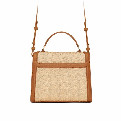 【Saint Laurent】山本美月さん同項大人気新作バッグを驚きプライスでGET！ラフィアとベジタブルタンニンレザー製 カサンドラ ミニトップハンドルバッグ