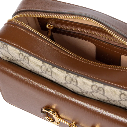 【Gucci】 雑誌掲載！泉里香さん愛用の新作バッグが登場！ホースビット 1955 スモール ショルダーバッグ