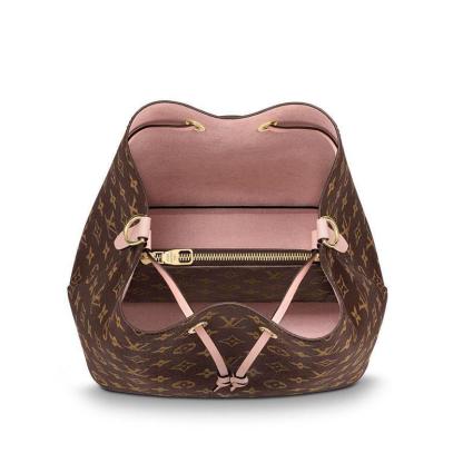 【Louis Vuitton】雑誌掲載！桐谷美玲さん愛用の大人気バッグが登場！ファッションハンドバッグ Ref:M44022