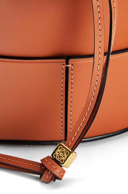 【LOEWE】今田美桜が推す！今季のマストロエベバルーンバッグ