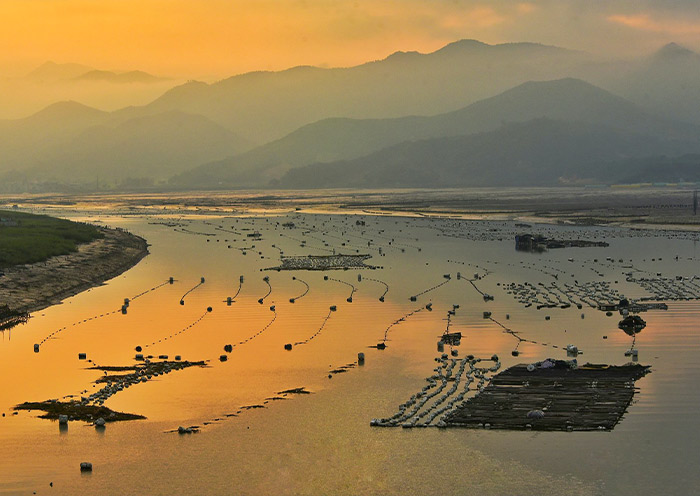 Beautiful scenery of Xiaqingshan Grand Bridge in Xiapu, Fujian