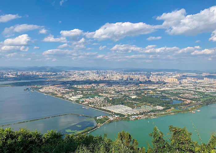 A panoramic view of Dianchi Lake from Xishan.