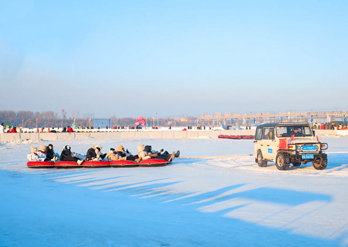 Fun Winter Activities at Stalin Park