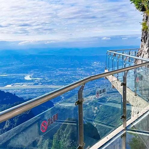 湘西精华 | 张家界+阿凡达+芙蓉镇+凤凰古城6天5晚超现实之旅