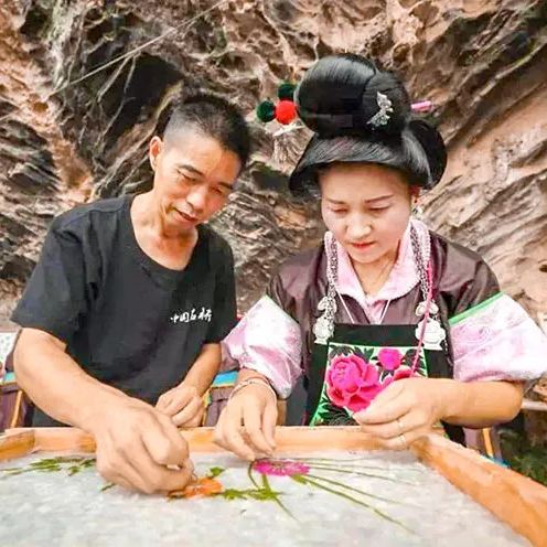 山城黔行 | 重庆+贵州精彩6日游（赛博朋克风光+苗侗村寨风情）