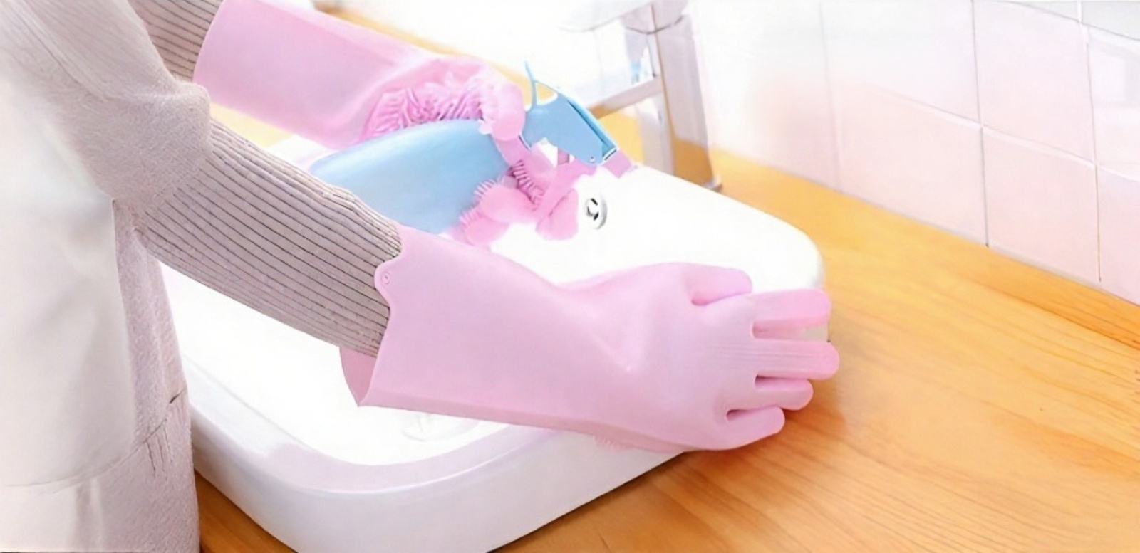 주방 싱크대에서 사용하는 실리콘 고무 장갑