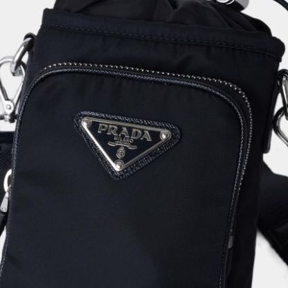 PRADA★Re-Nylon スマホケース ショルダーバッグ