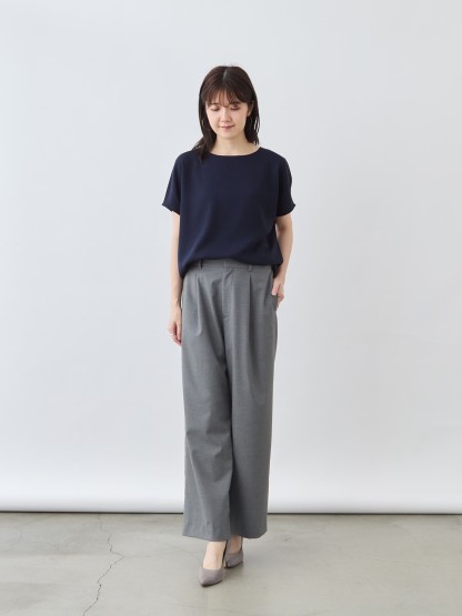 洗えるフレンチスリーブブラウス