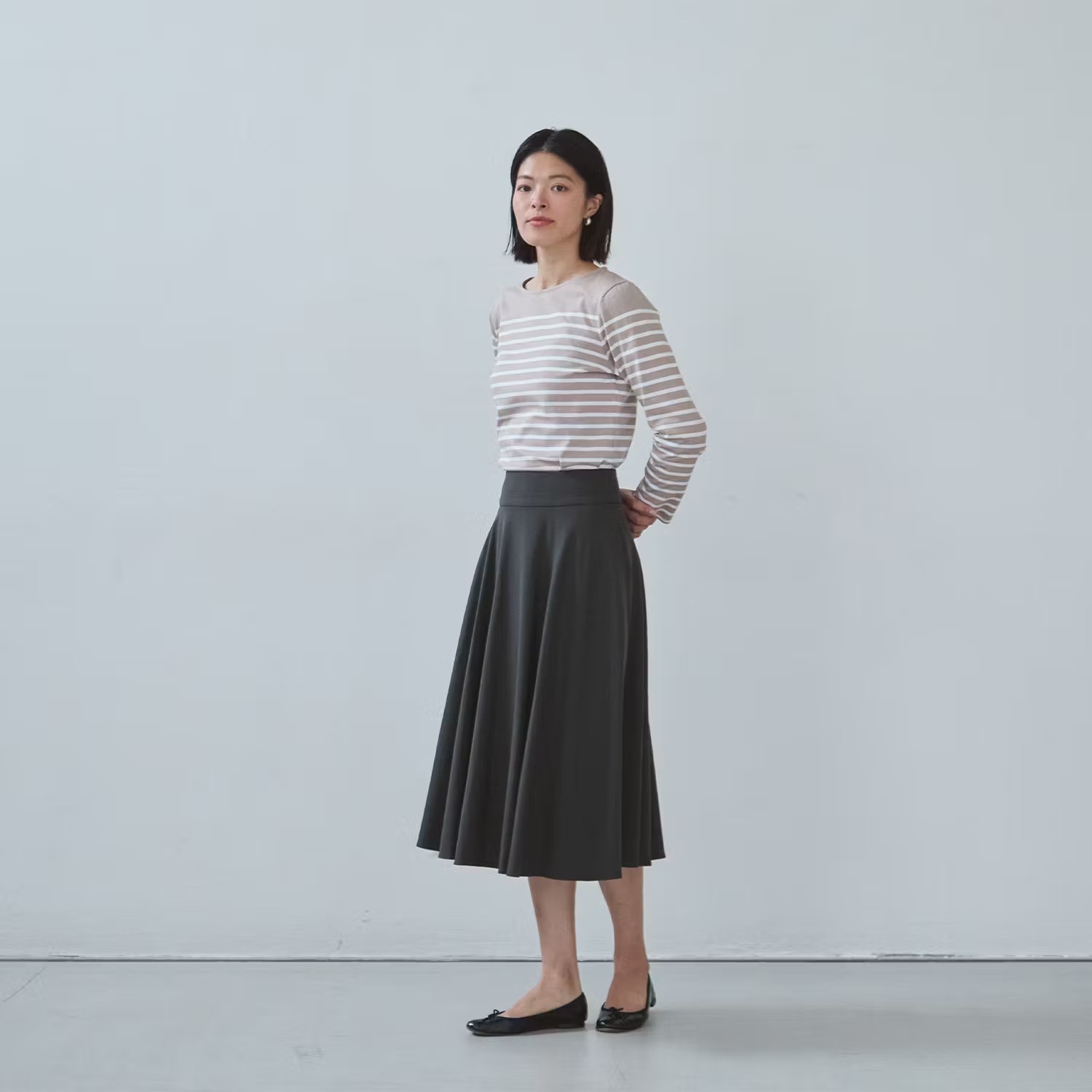 ノータックフレアスカート