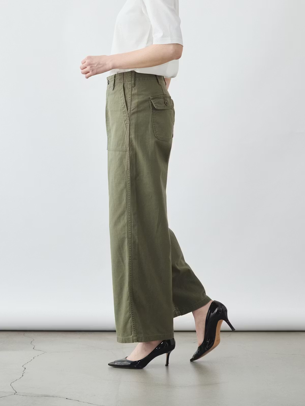 ワイドベイカーパンツ