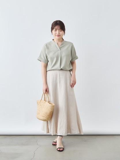 リネンライクブラウス