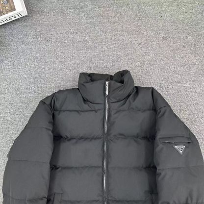 【VIPセール】PRADA 早い者勝ちセール！ダウンジャケット