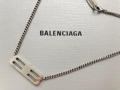 【BALENCIAGA/バレンシアガ】大人気◇BB ICON ネックレス