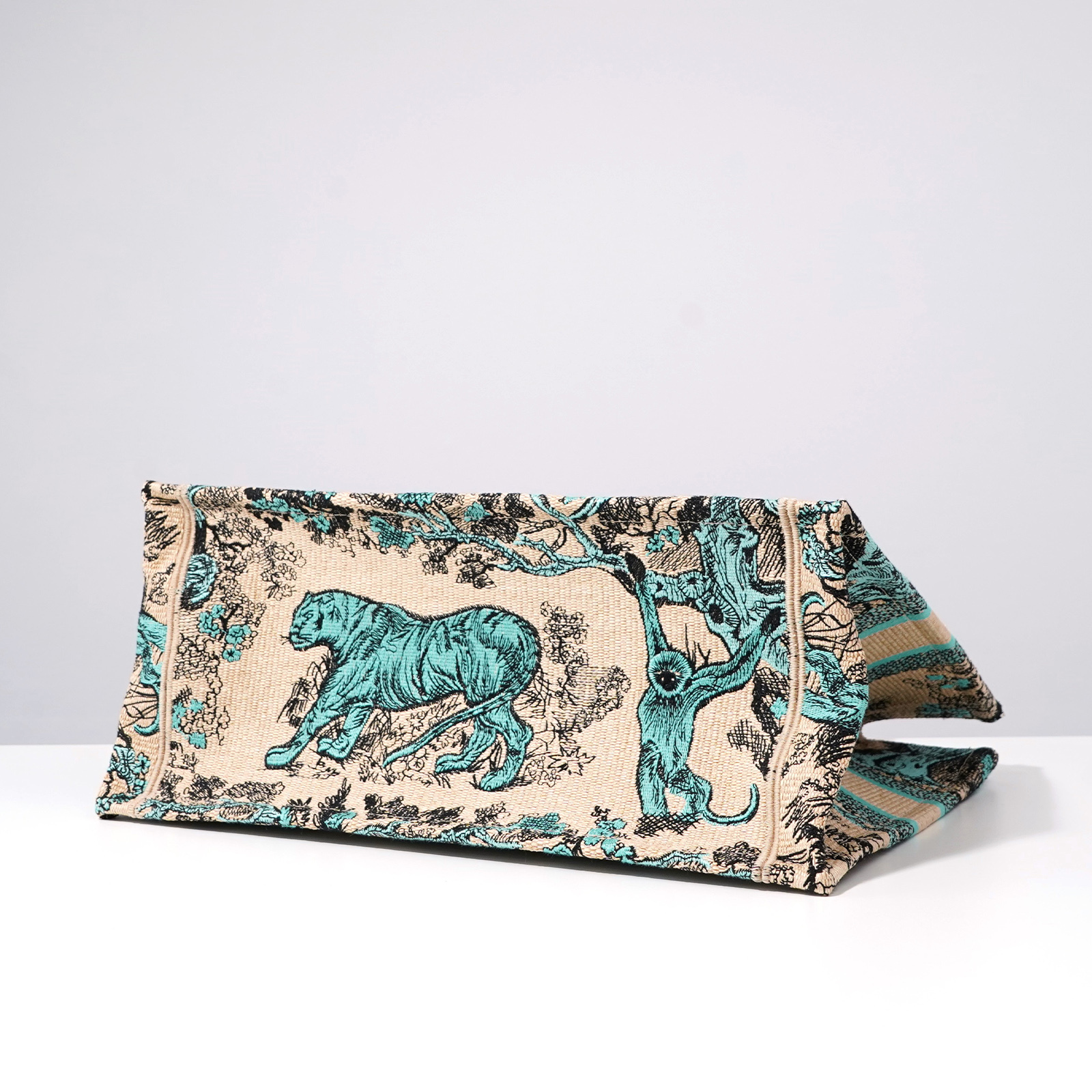 Dior ディオール ブックトート バッグ ミディアム M1296ZEGO