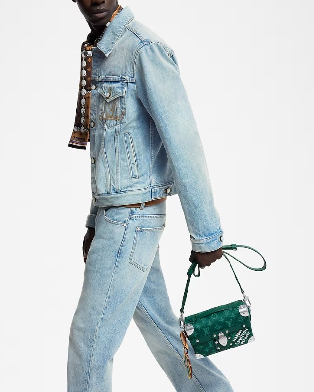 【平野紫耀愛用 /肉球チャーム】Louis Vuitton トランクバッグ