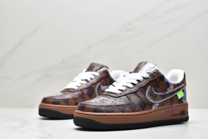【新商品発売】【今年の新商品】Nike’s Louis Vuitton Air Force 1Xナイキエアフォース1 【本物保証】【代金引換】
