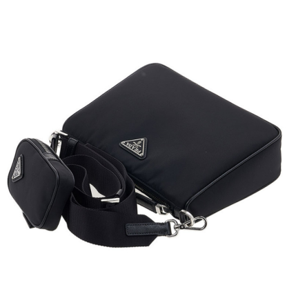 ♦PRADA♦メンズ ショルダーバッグ☆正規品・関税込☆