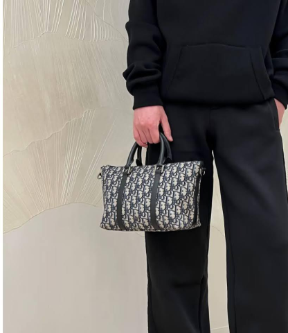 ユニセックス ２Way【DIOR】Weekender25 バッグ