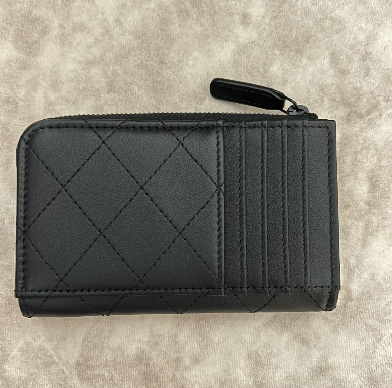 国内即発 CHANEL フラグメントケース キャビア ミニ財布