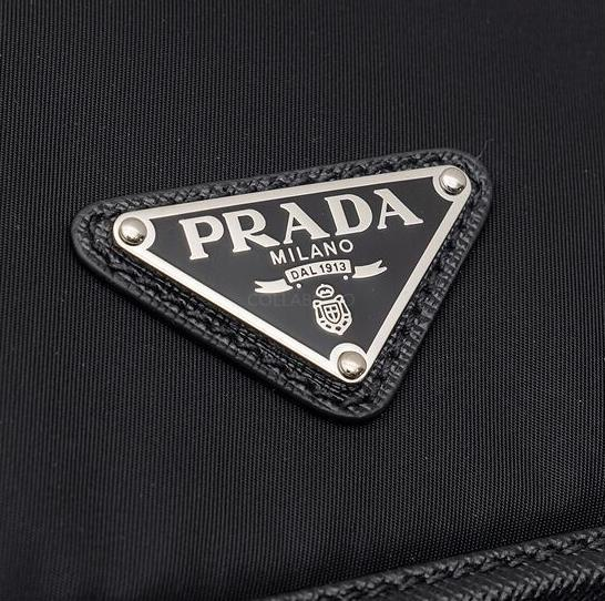 ☆送料関税込☆PRADA Re Nylon メンズ ショルダーバッグ☆超人気