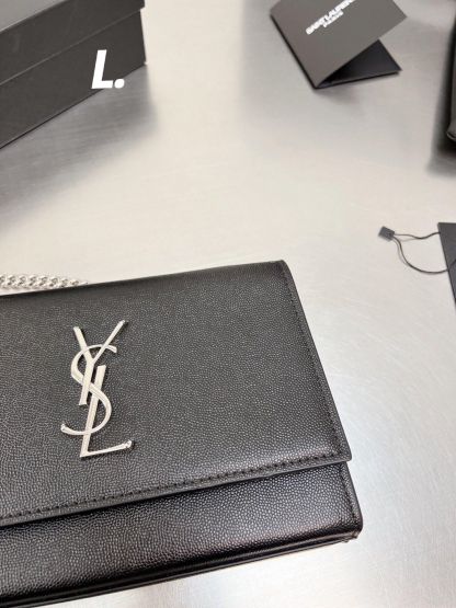 Saint Laurent◎Kate チェーンウォレット 695111BOW0J1000