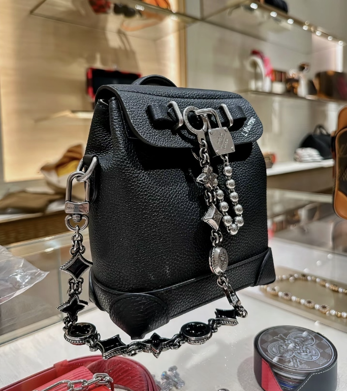 【クールで上品♪】ルイヴィトン スティーマー ショルダーバッグ