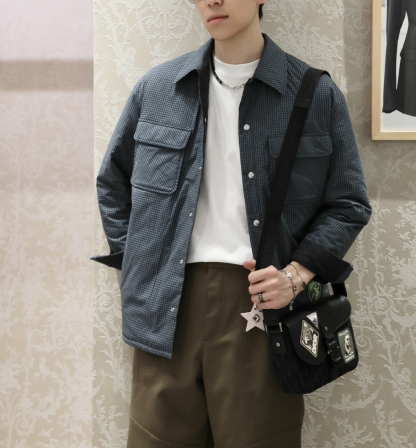 【モダンでコンパクト♪】ディオール★メッセンジャーバッグ