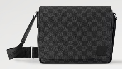 ☆安心の国内発送☆LV ディストリクト PM NV3　新モデル☆素敵♪