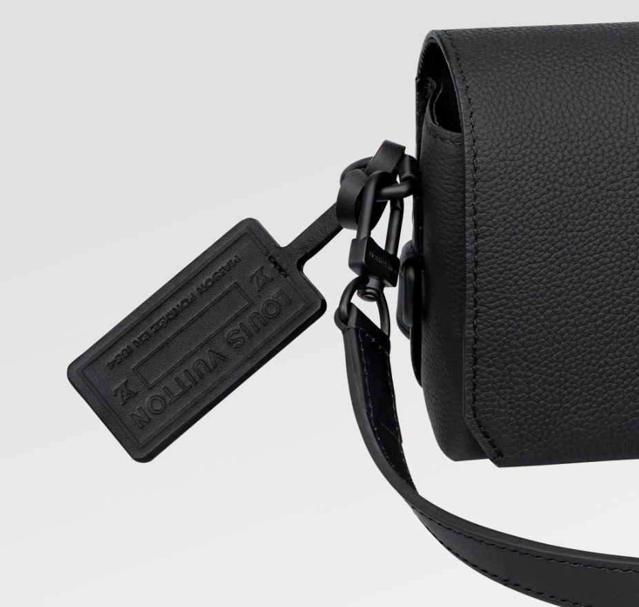 【メンズに大人気】Louis Vuitton　ウエアラブル　ウォレット