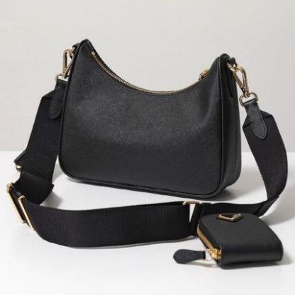 ★関税込★PRADA★Re-Edition 2005 サフィアーノレザー バッグ★