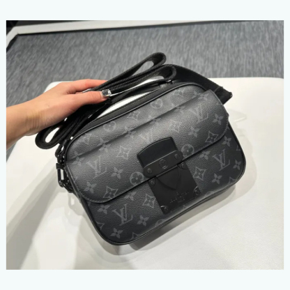 【モダン★エレガント】ルイヴィトン Sロック・スリングバッグ