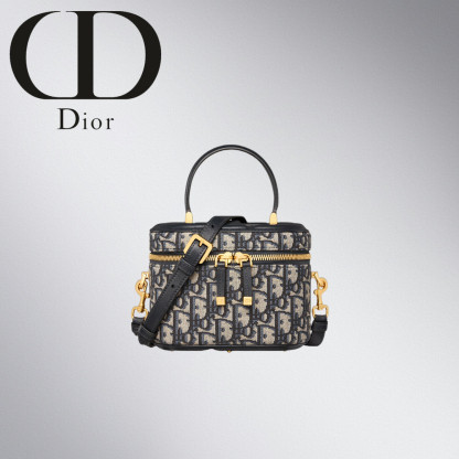 2023年秋の新作トCD SIGNATURE ヴァニティ スモール