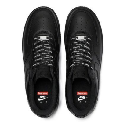 [SUPREME] NIKE AIR FORCE 1 LOW (送料関税込み)