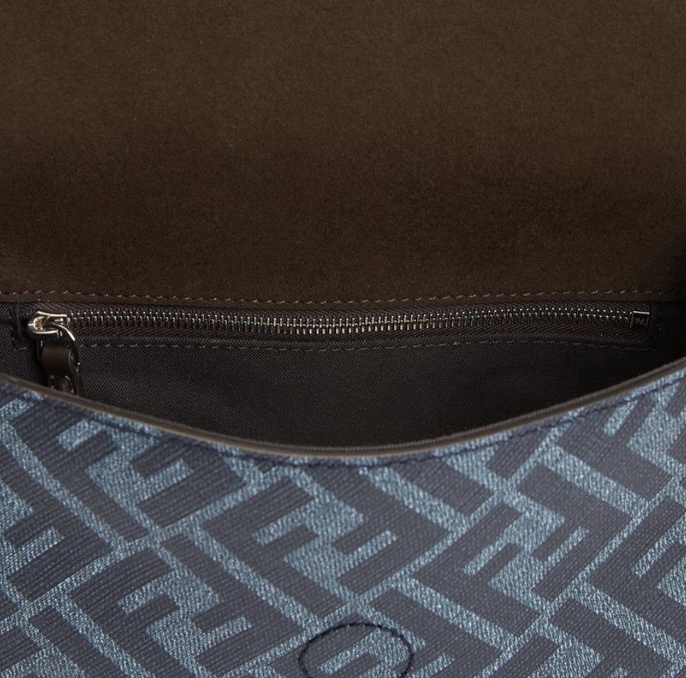 ★関税込★FENDI★FFスクエア コンパクト バッグ★