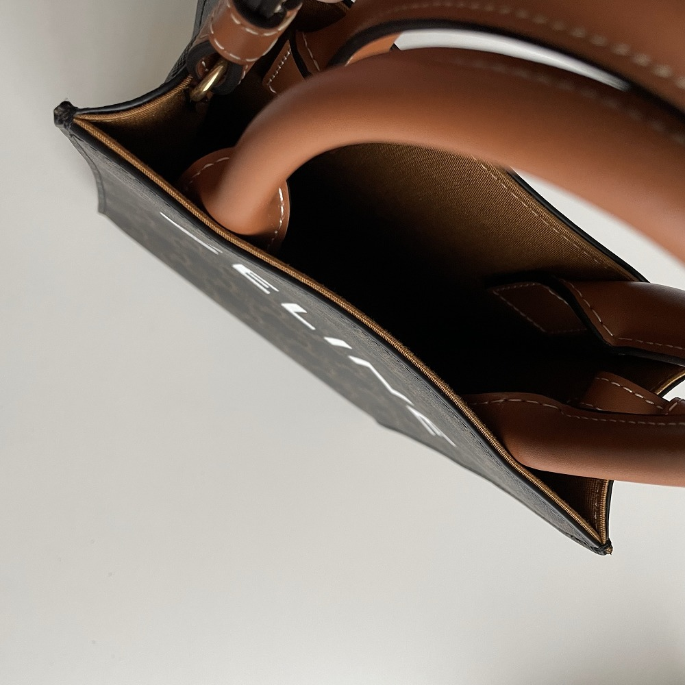 【国内即発】セリーヌ トリオンフ キャンバス ミニ トートバッグ