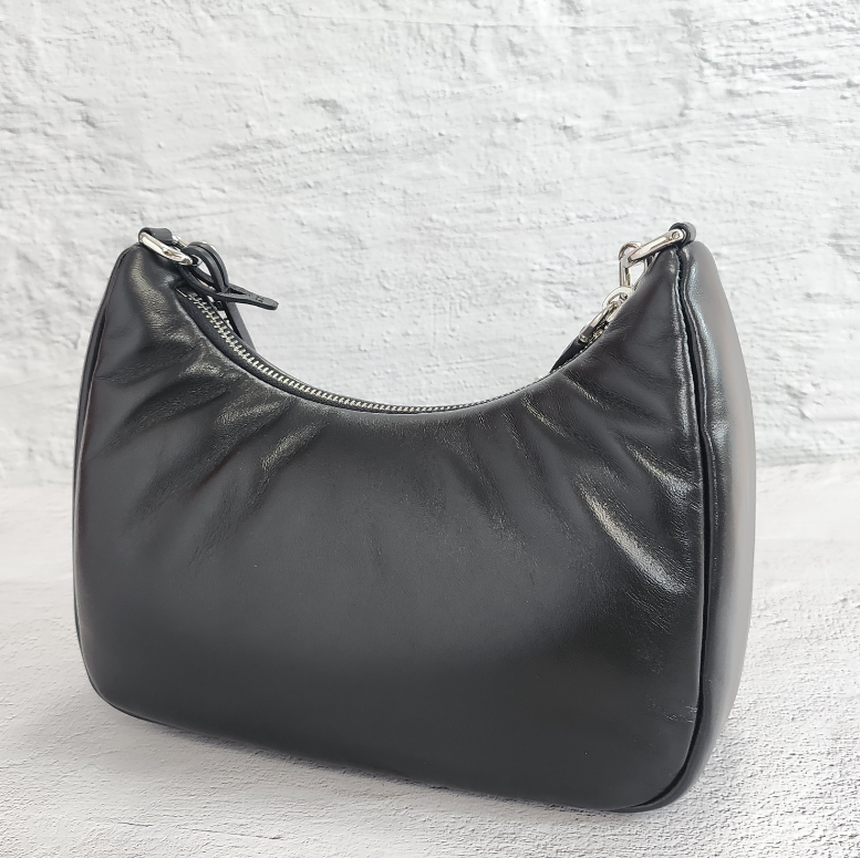 ★関税込★PRADA★Re-Edition ナッパレザー ショルダーバッグ