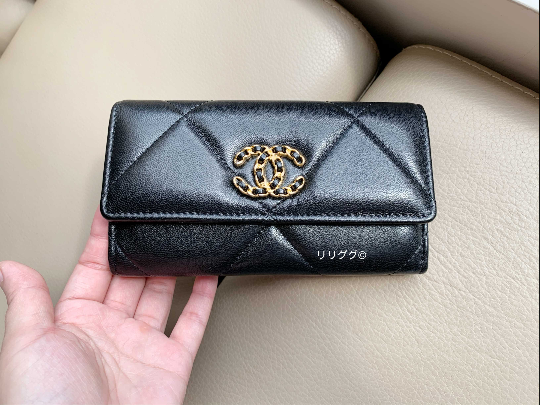 (シャネル)AP0953☆CHANEL 19 フラップ ウォレット☆