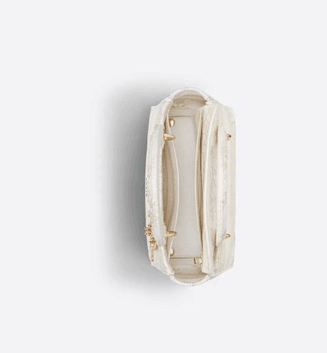 #新作      LADY D-LITE ミディアムバッグ