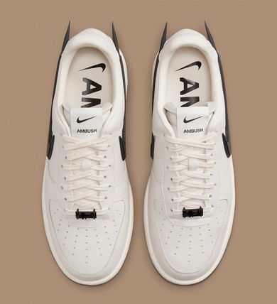 ★NIKE x AMBUSH★送関込★スニーカーヘッドには欠かせない一足