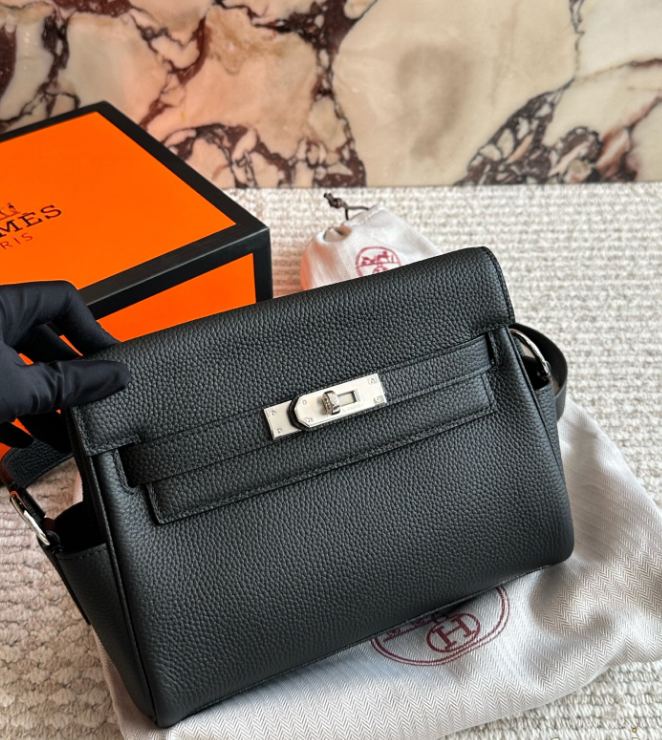 【上質なグレー】HERMES ケリー メッセンジャー PM